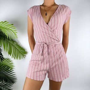 Vintage Pink Striped Soft Girl Casual Beachy Cottagecore Shorts Romper / S